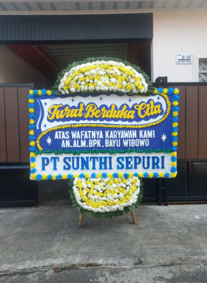 Papan Bunga Duka di Sukamenanti